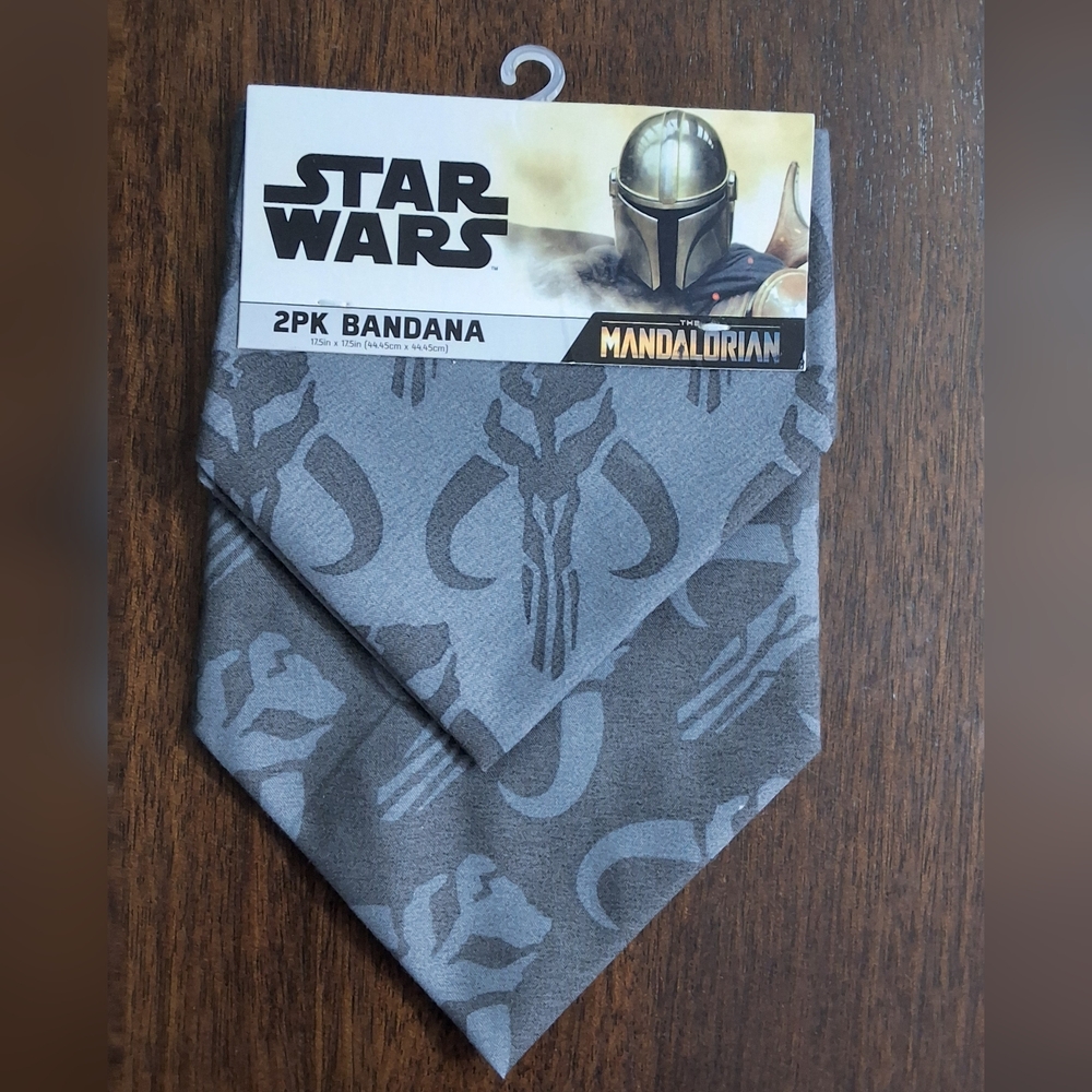 Disney Star Wars The Mandalorian Mythosaur Skull 2 Pack Pet Bandana,  NEW